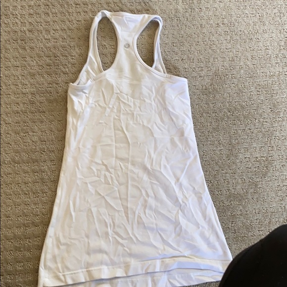Lululemon racer back tank top - Picture 3 of 3